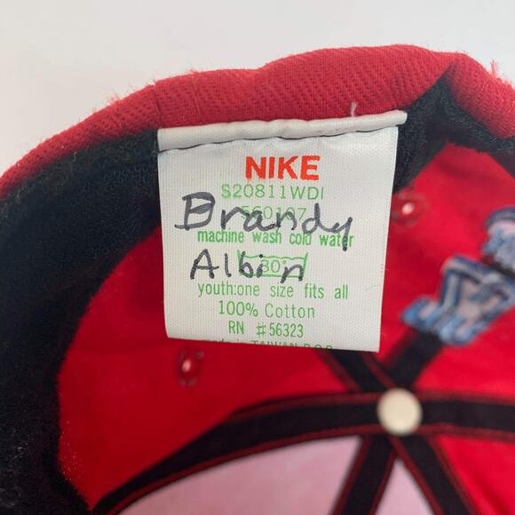 Vintage 90s Red Youth Nike Air Jordan Cap - Picture 3 of 4